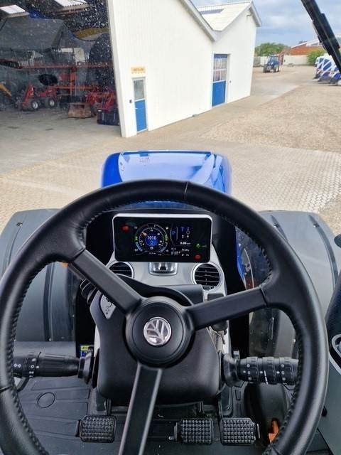 New Holland T8.435 PLMI UC ST. V - 장궤형 트랙터 : 사진 5 New Holland T8.435 PLMI UC ST. V - 장궤형 트랙터 : 사진 5