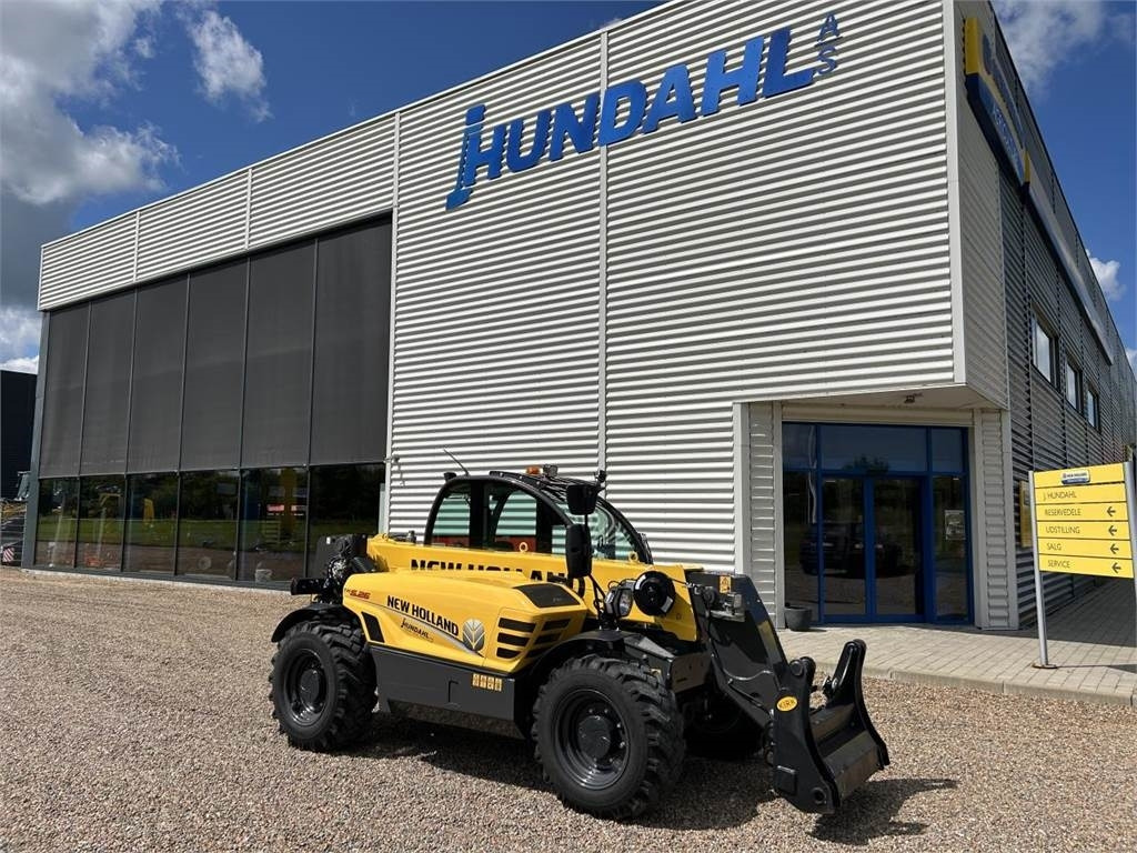 New Holland TH5.26 - 텔레스코픽 핸들러 : 사진 1 New Holland TH5.26 - 텔레스코픽 핸들러 : 사진 1