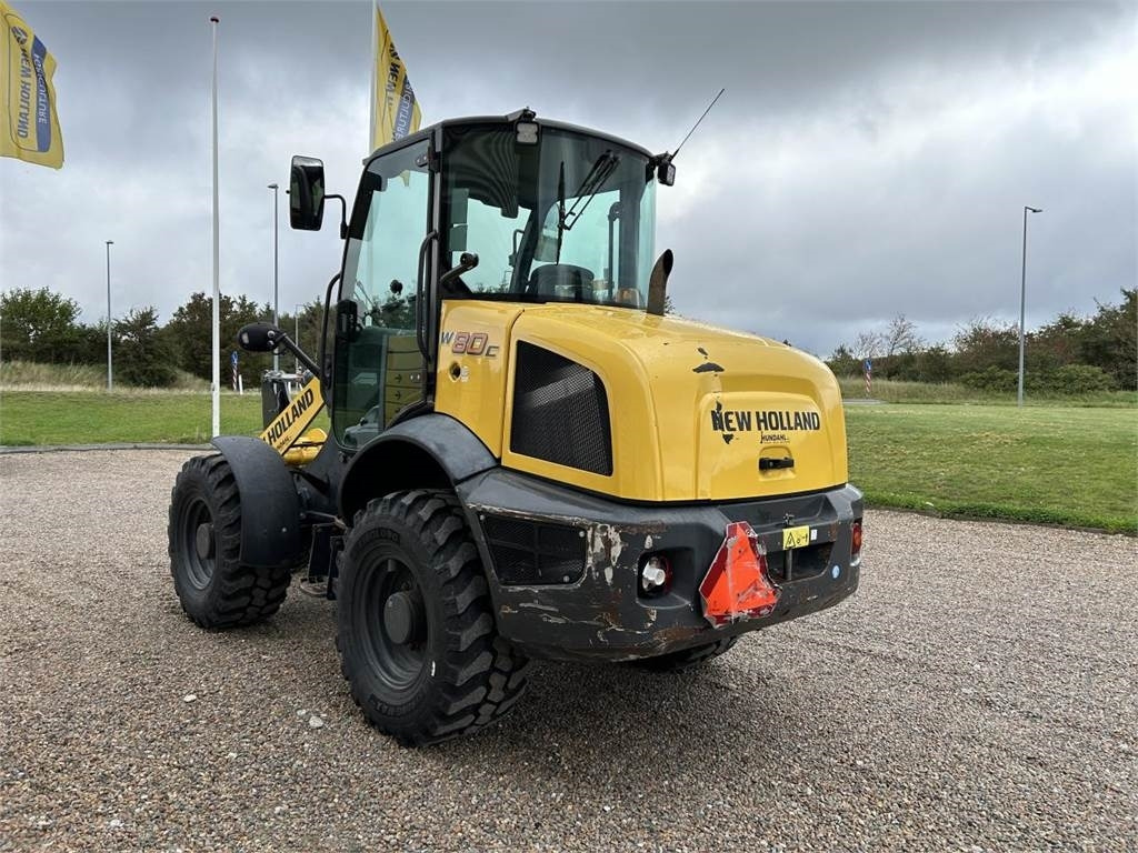 New Holland W80C ZB HS-AG - 휠 로더 : 사진 5 New Holland W80C ZB HS-AG - 휠 로더 : 사진 5