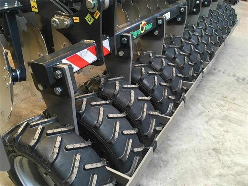 Agro - TOM 4 m. bugseret med slæbeplanke - 체인 해로 : 사진 5 Agro - TOM 4 m. bugseret med slæbeplanke - 체인 해로 : 사진 5