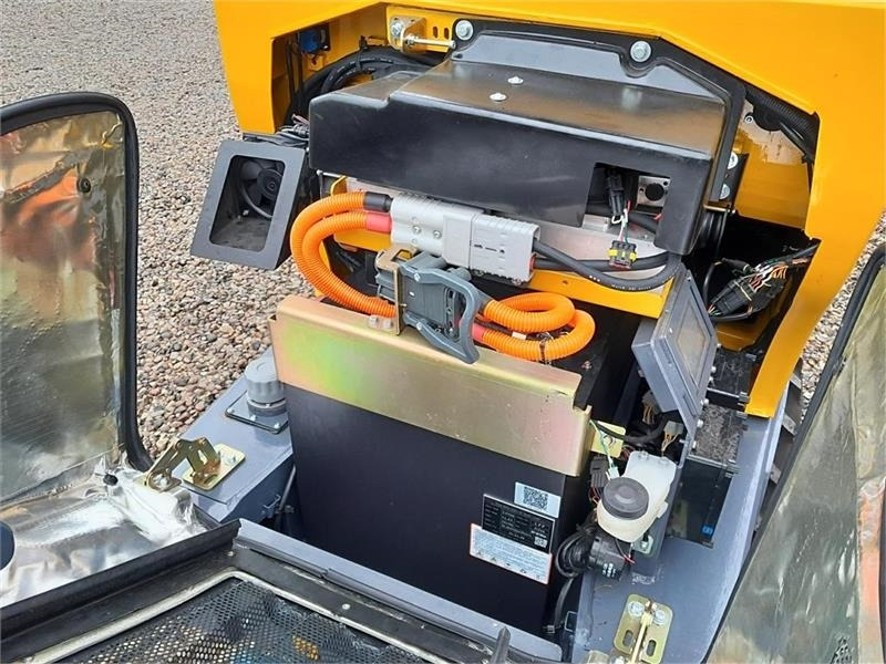 Eurotrac W11 ELEKTRISK - 수확기 : 사진 4 Eurotrac W11 ELEKTRISK - 수확기 : 사진 4