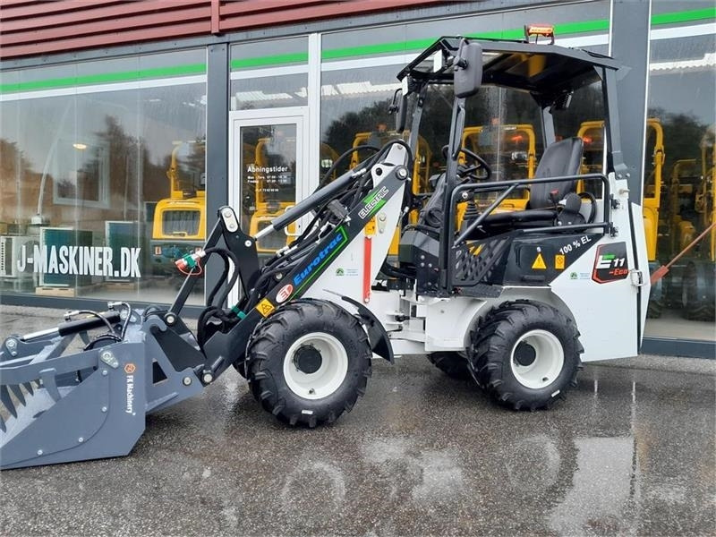 Eurotrac W11-E - 수확기 : 사진 1 Eurotrac W11-E - 수확기 : 사진 1
