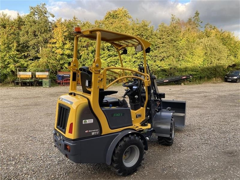 Eurotrac W11 med lang arm, skovl og gafler - 수확기 : 사진 3 Eurotrac W11 med lang arm, skovl og gafler - 수확기 : 사진 3