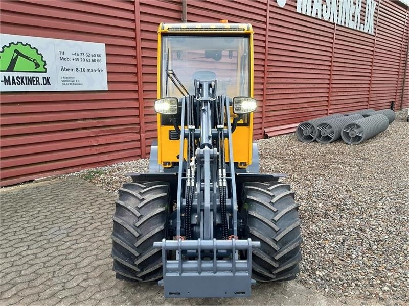 Eurotrac W12S med førerhus, skovl og gafler - 수확기 : 사진 5 Eurotrac W12S med førerhus, skovl og gafler - 수확기 : 사진 5