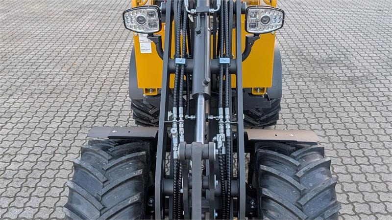 리스 Eurotrac W12S  Eurotrac W12S : 사진 8