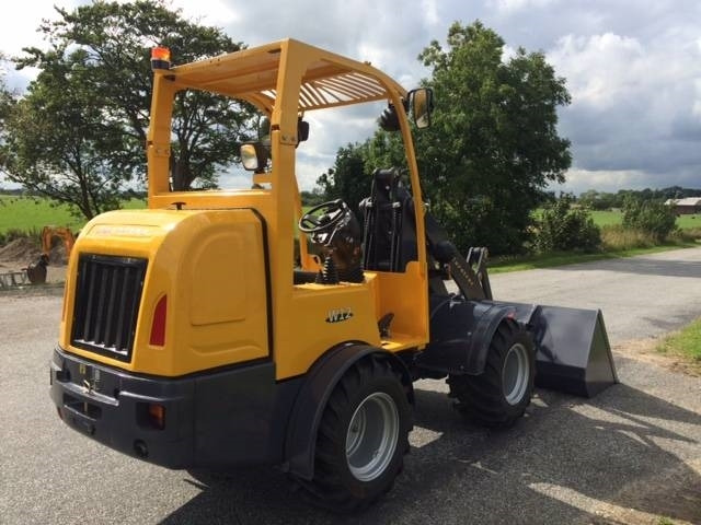 Eurotrac W12 - 수확기 : 사진 3 Eurotrac W12 - 수확기 : 사진 3