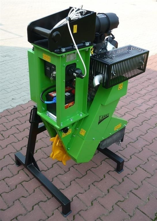 Laski fz-500 35 HK motor - 로그 스플리터 : 사진 1 Laski fz-500 35 HK motor - 로그 스플리터 : 사진 1