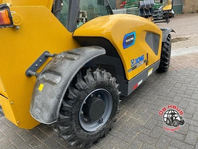 - - - XCMG XC6-2506E - 텔레스코픽 핸들러 : 사진 3 - - - XCMG XC6-2506E - 텔레스코픽 핸들러 : 사진 3