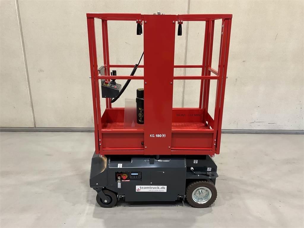 Bravi LUI HD - LEONARDO HD - 수직 마스트 리프트 : 사진 3 Bravi LUI HD - LEONARDO HD - 수직 마스트 리프트 : 사진 3