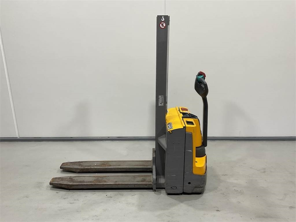 Jungheinrich EMD 118 - 스태커 : 사진 3 Jungheinrich EMD 118 - 스태커 : 사진 3