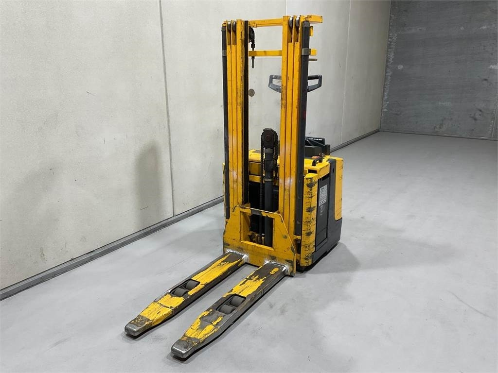 Jungheinrich ERC 14 - 스태커 : 사진 4 Jungheinrich ERC 14 - 스태커 : 사진 4