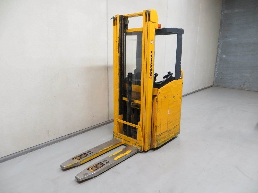 Jungheinrich ESC 316Z - 스태커 : 사진 3 Jungheinrich ESC 316Z - 스태커 : 사진 3