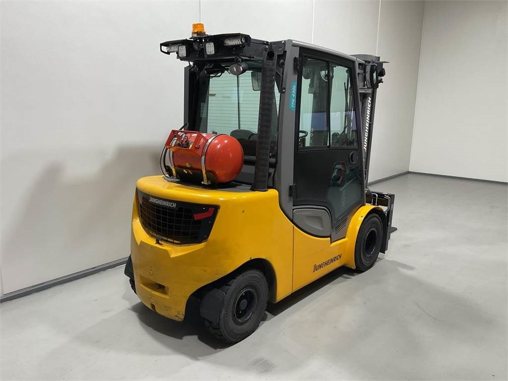 Jungheinrich TFG 430S - LPG 지게차 : 사진 2 Jungheinrich TFG 430S - LPG 지게차 : 사진 2
