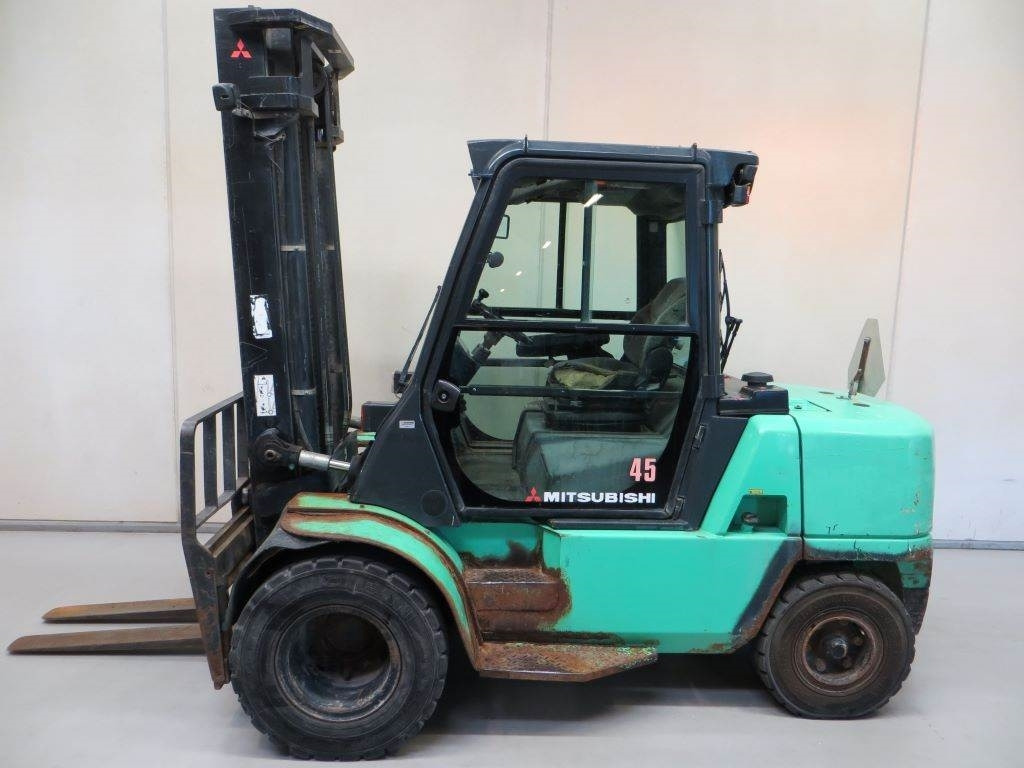 Mitsubishi FD45K - 디젤 지게차 : 사진 2 Mitsubishi FD45K - 디젤 지게차 : 사진 2