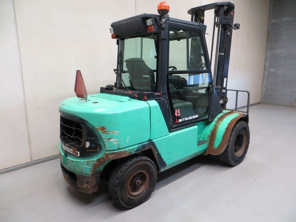 Mitsubishi FD45K - 디젤 지게차 : 사진 4 Mitsubishi FD45K - 디젤 지게차 : 사진 4
