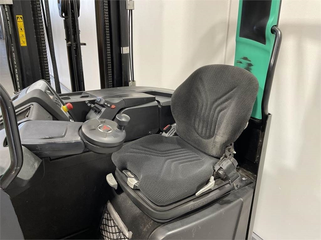 Mitsubishi RB16NH - 리치 트럭 : 사진 5 Mitsubishi RB16NH - 리치 트럭 : 사진 5