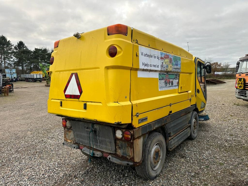 Johnston CN400 - 거리 청소 차량 : 사진 3 Johnston CN400 - 거리 청소 차량 : 사진 3