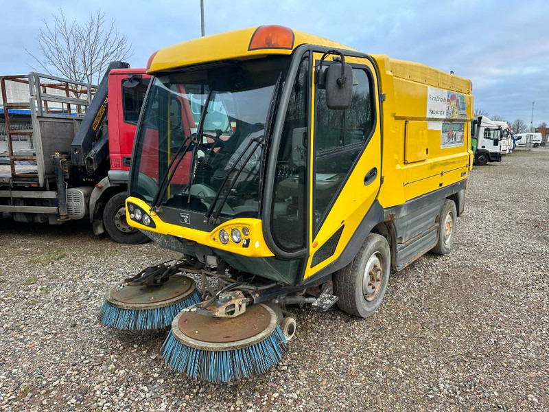 Johnston CN400 - 거리 청소 차량 : 사진 1 Johnston CN400 - 거리 청소 차량 : 사진 1