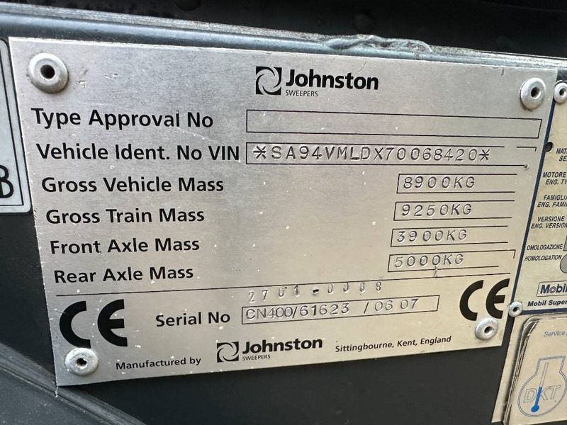 Johnston CN400 - 거리 청소 차량 : 사진 5 Johnston CN400 - 거리 청소 차량 : 사진 5