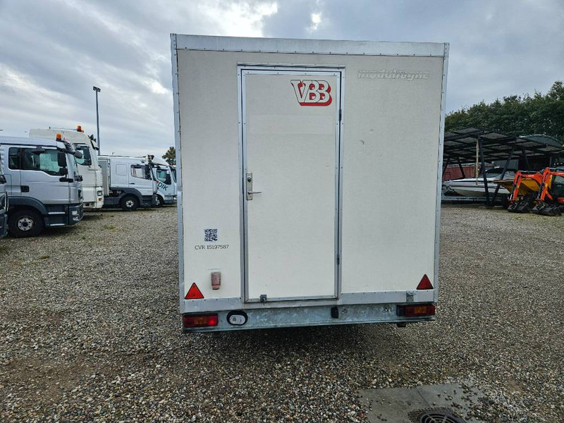 VA 1300 kg Toilet/Bad/omklædning/spiserum - 밀폐형 박스 트레일러 : 사진 4 VA 1300 kg Toilet/Bad/omklædning/spiserum - 밀폐형 박스 트레일러 : 사진 4