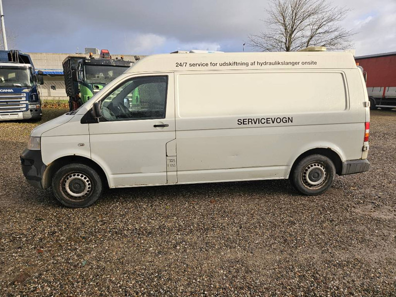 Volkswagen Transporter 1,9 TDi 102 hp - 소형 밴 : 사진 2 Volkswagen Transporter 1,9 TDi 102 hp - 소형 밴 : 사진 2