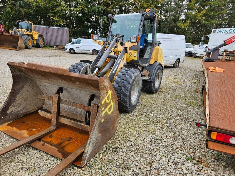Volvo L 20 B - P//Forks + Bucket // - 휠 로더 : 사진 3 Volvo L 20 B - P//Forks + Bucket // - 휠 로더 : 사진 3