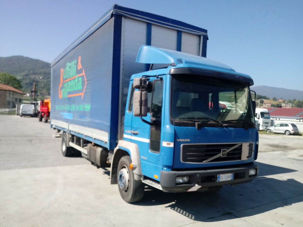 Volvo FL6.250 - 박스 트럭 : 사진 2 Volvo FL6.250 - 박스 트럭 : 사진 2