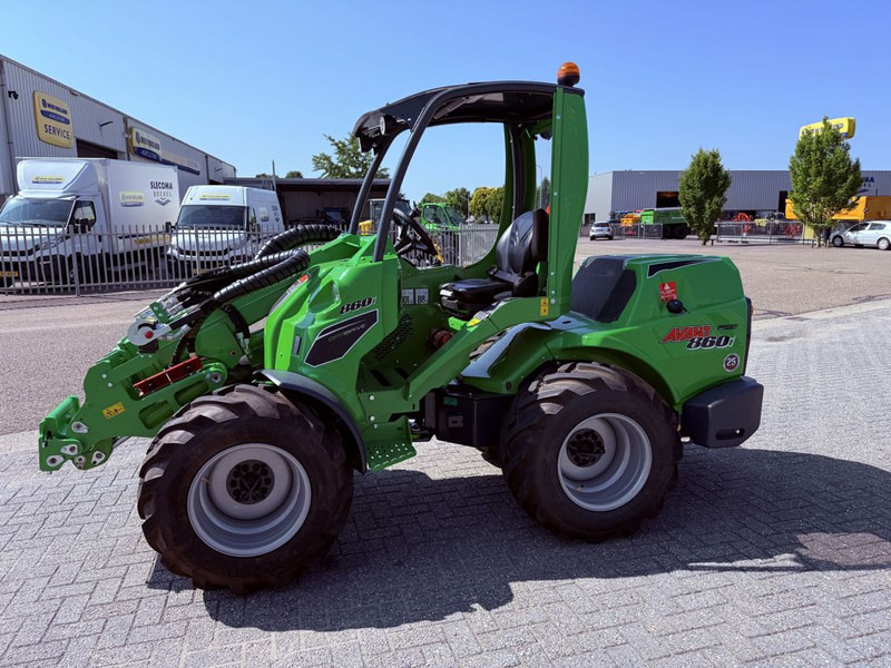 Avant 860i TDL + 1900kg 3.5 mtr 30km/h - 휠 로더 : 사진 5 Avant 860i TDL + 1900kg 3.5 mtr 30km/h - 휠 로더 : 사진 5