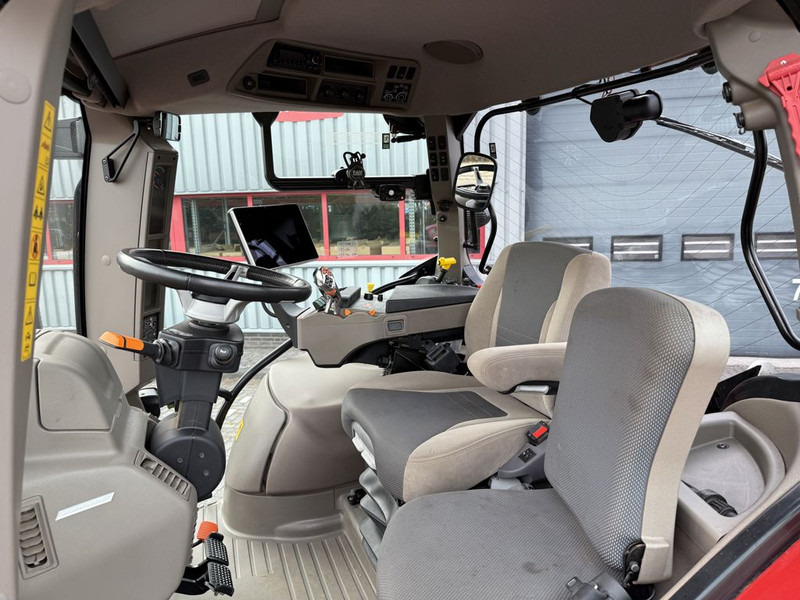 Case IH Maxxum 150 CVX Stage V - 장궤형 트랙터 : 사진 5 Case IH Maxxum 150 CVX Stage V - 장궤형 트랙터 : 사진 5