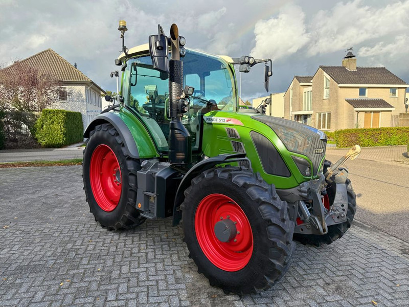 Fendt 513 Vario Power - 장궤형 트랙터 : 사진 4 Fendt 513 Vario Power - 장궤형 트랙터 : 사진 4