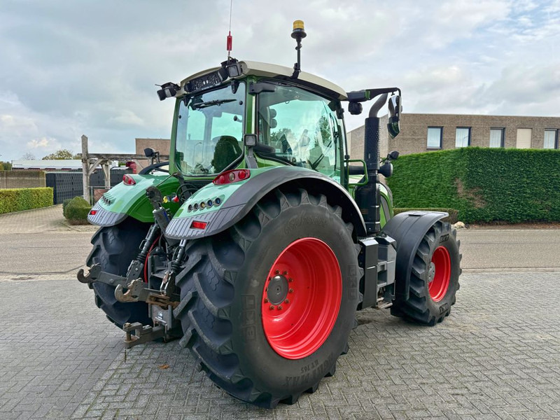 Fendt 720 S4 Vario PowerPlus - 장궤형 트랙터 : 사진 3 Fendt 720 S4 Vario PowerPlus - 장궤형 트랙터 : 사진 3