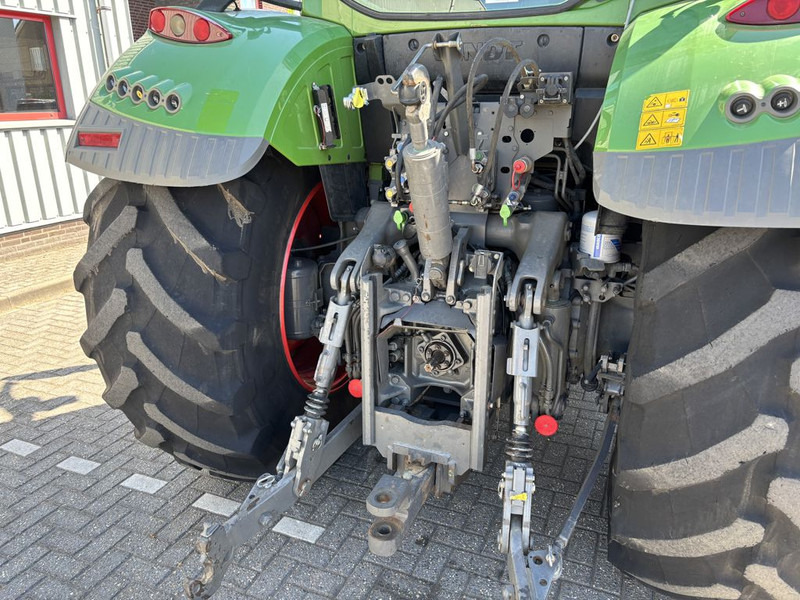 장궤형 트랙터 Fendt 724 S4 Profi Plus : 사진 10