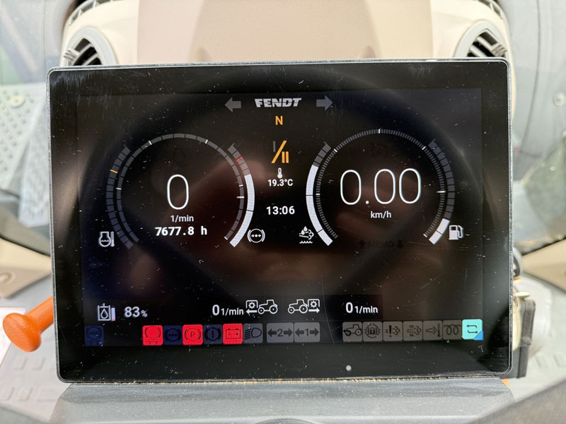 장궤형 트랙터 Fendt 724 Vario Gen 6 Profi Plus : 사진 8