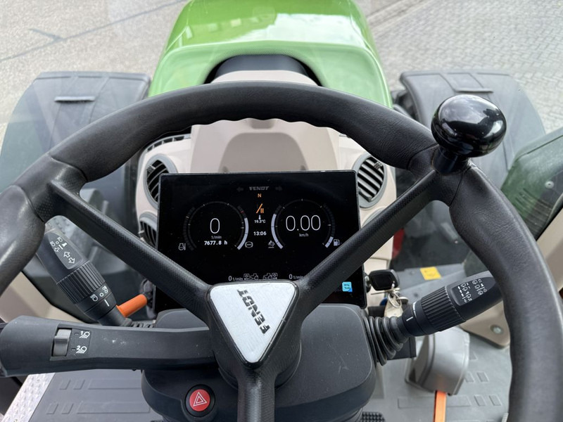 장궤형 트랙터 Fendt 724 Vario Gen 6 Profi Plus : 사진 7