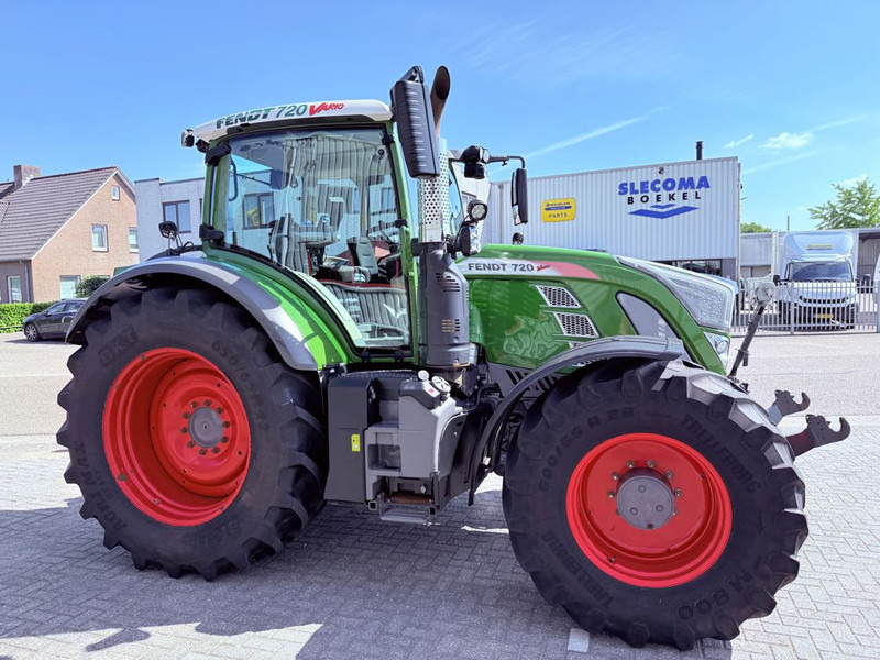 Fendt FENDT 720 Profi Plus - 장궤형 트랙터 : 사진 3 Fendt FENDT 720 Profi Plus - 장궤형 트랙터 : 사진 3
