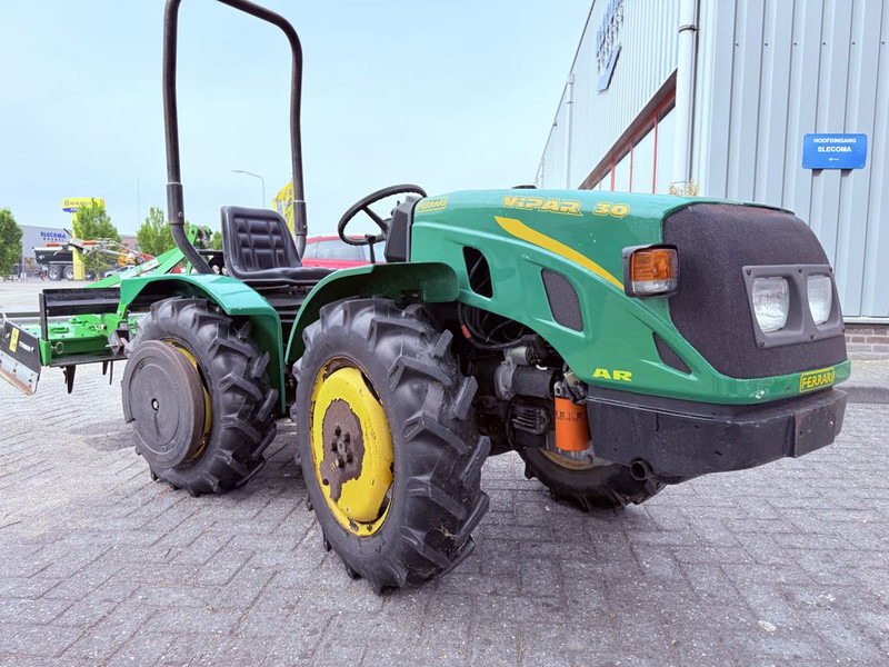 Ferrari VIPAR F30L AR - 장궤형 트랙터 : 사진 3 Ferrari VIPAR F30L AR - 장궤형 트랙터 : 사진 3