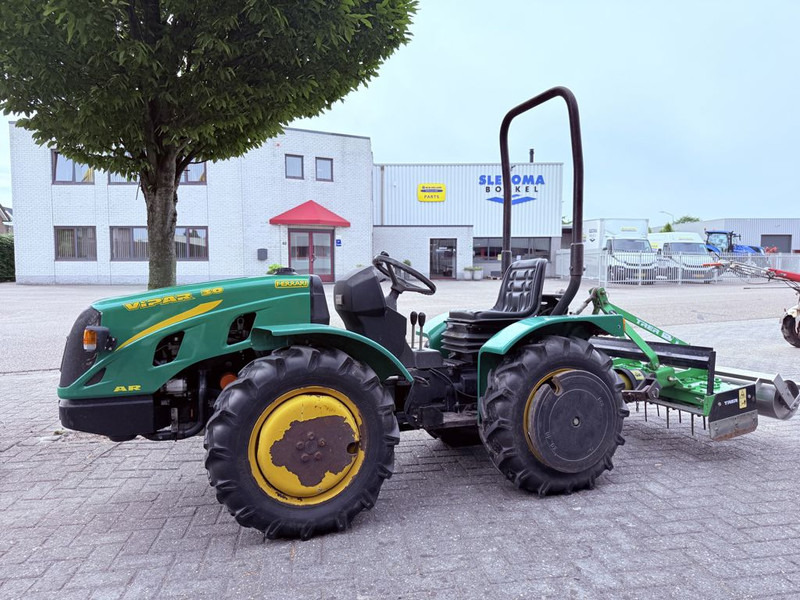 Ferrari VIPAR F30L AR - 장궤형 트랙터 : 사진 4 Ferrari VIPAR F30L AR - 장궤형 트랙터 : 사진 4