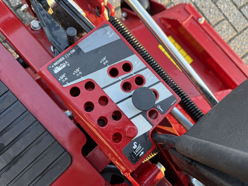 정원 모어 Ferris IS2600 Zero Turn Maaier : 사진 14 정원 모어 Ferris IS2600 Zero Turn Maaier : 사진 14