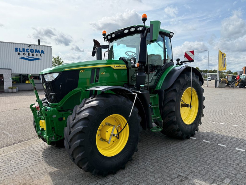 John Deere 6R250 Autpowr - 장궤형 트랙터 : 사진 1 John Deere 6R250 Autpowr - 장궤형 트랙터 : 사진 1