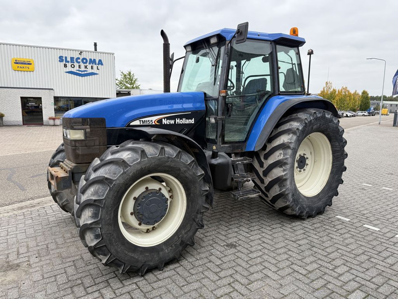 New Holland 8360 Range Command - 장궤형 트랙터 : 사진 1 New Holland 8360 Range Command - 장궤형 트랙터 : 사진 1