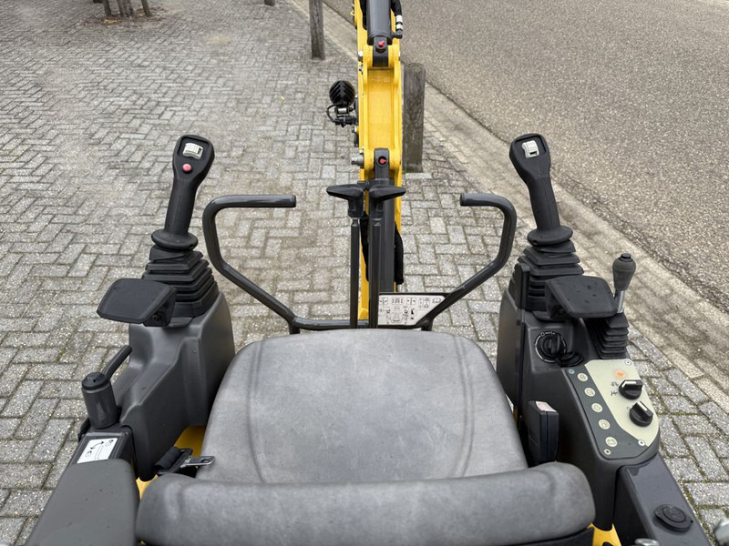 New Holland E14D Minigraver Nieuw (Overjarig) - 미니 굴삭기 : 사진 5 New Holland E14D Minigraver Nieuw (Overjarig) - 미니 굴삭기 : 사진 5