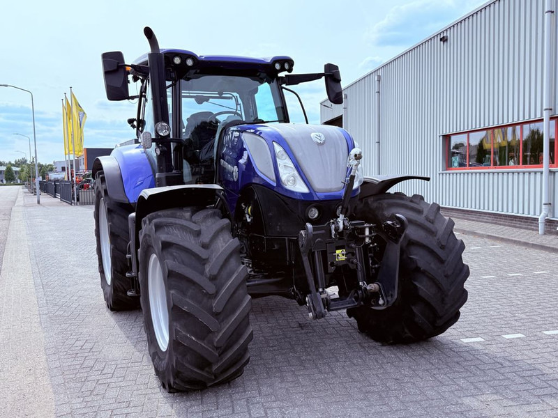 New Holland T7.270 AutoCommand Blue Power – Stage V - 장궤형 트랙터 : 사진 5 New Holland T7.270 AutoCommand Blue Power – Stage V - 장궤형 트랙터 : 사진 5