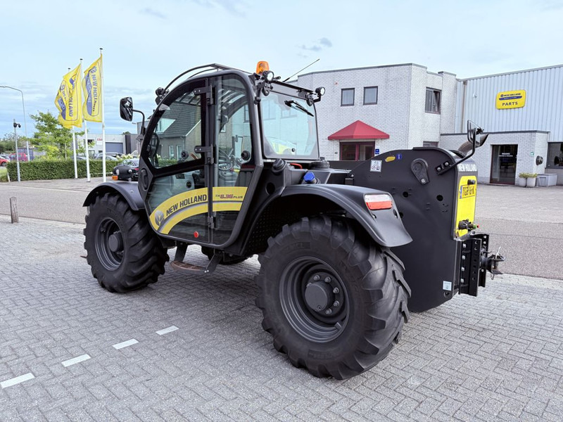 New Holland TH6.36 PLUS - 텔레스코픽 핸들러 : 사진 2 New Holland TH6.36 PLUS - 텔레스코픽 핸들러 : 사진 2