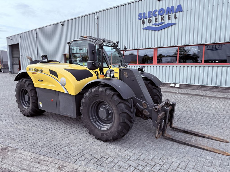 New Holland TH6.36 PLUS - 텔레스코픽 핸들러 : 사진 4 New Holland TH6.36 PLUS - 텔레스코픽 핸들러 : 사진 4