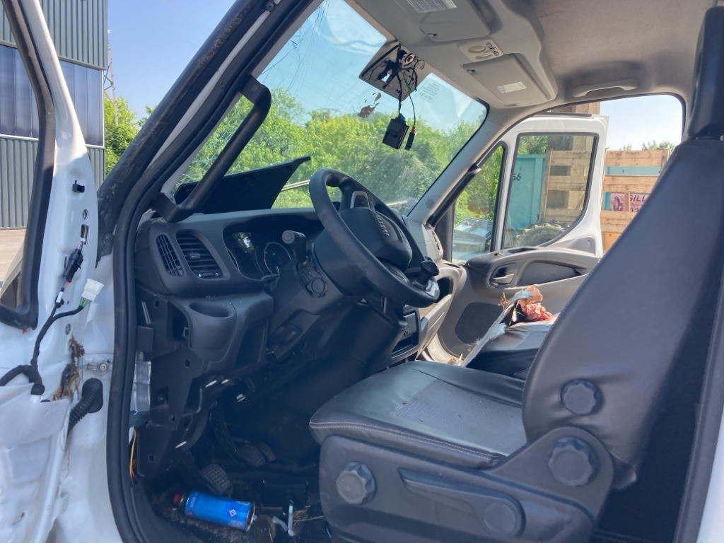IVECO DAILY FOURGON 50C18 - 트럭 탑재 고가작업 플랫폼 : 사진 4 IVECO DAILY FOURGON 50C18 - 트럭 탑재 고가작업 플랫폼 : 사진 4