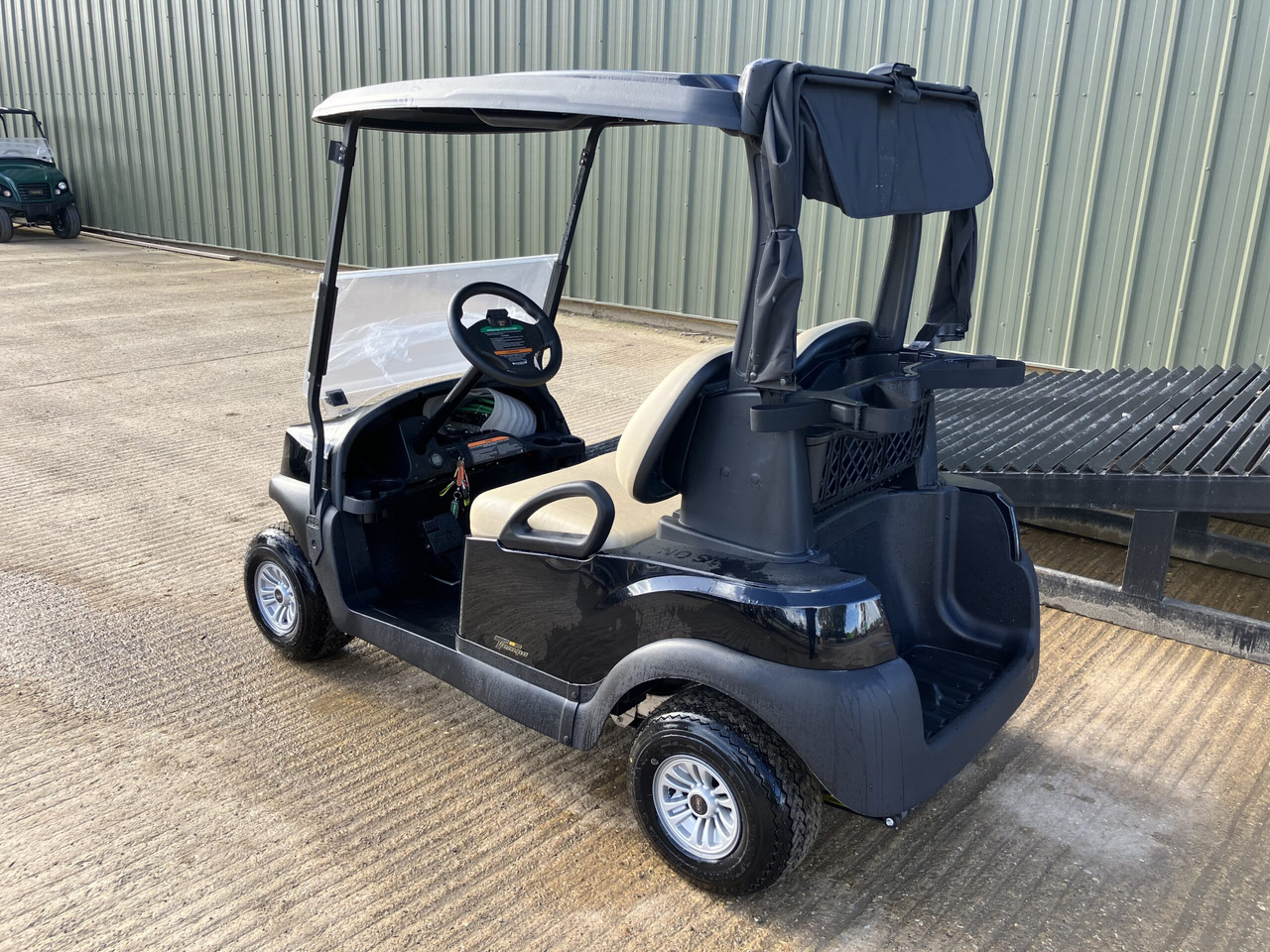 Club Car Tempo Golf Buggy - 골프 카트 : 사진 3 Club Car Tempo Golf Buggy - 골프 카트 : 사진 3