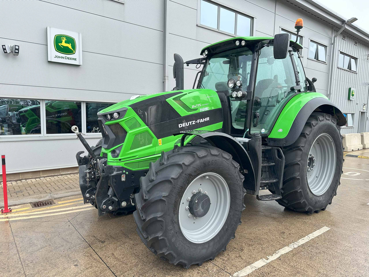 Deutz 6215RC - 장궤형 트랙터 : 사진 1 Deutz 6215RC - 장궤형 트랙터 : 사진 1