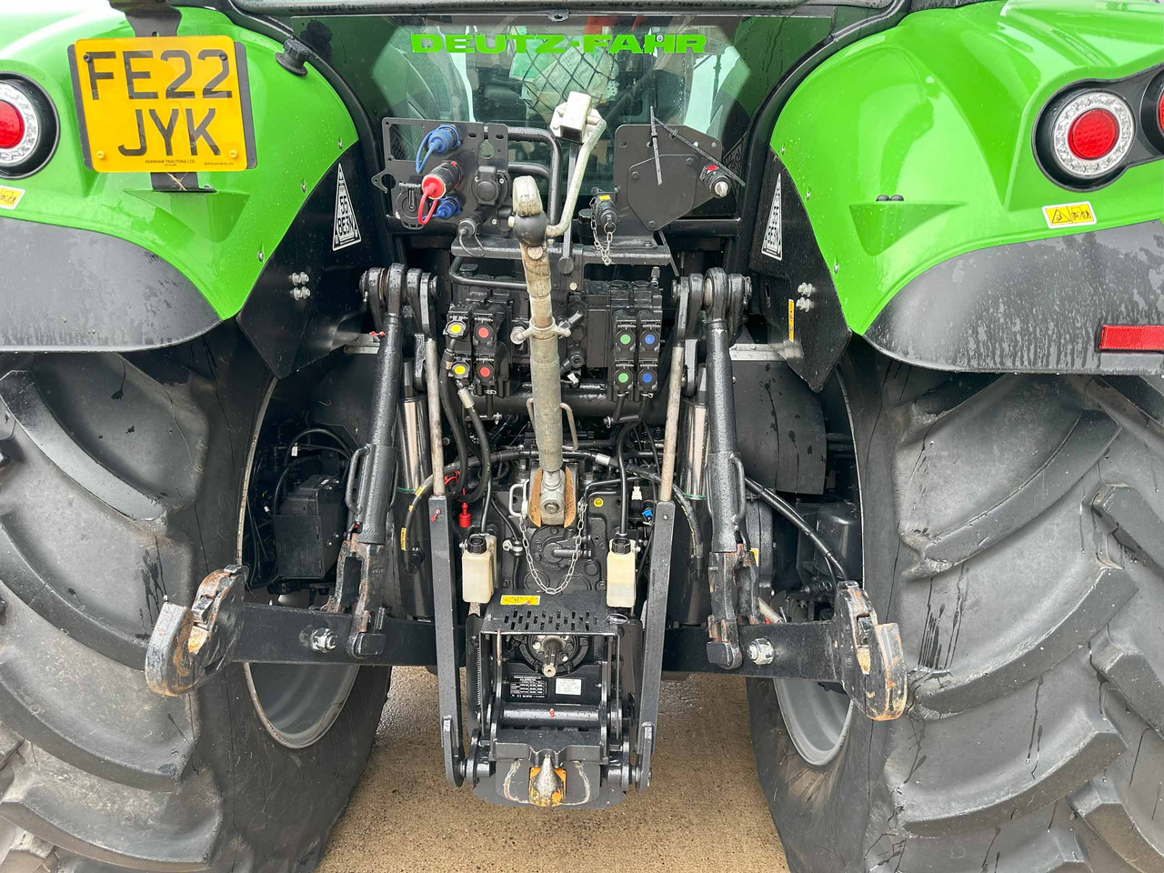 Deutz 6215RC - 장궤형 트랙터 : 사진 5 Deutz 6215RC - 장궤형 트랙터 : 사진 5
