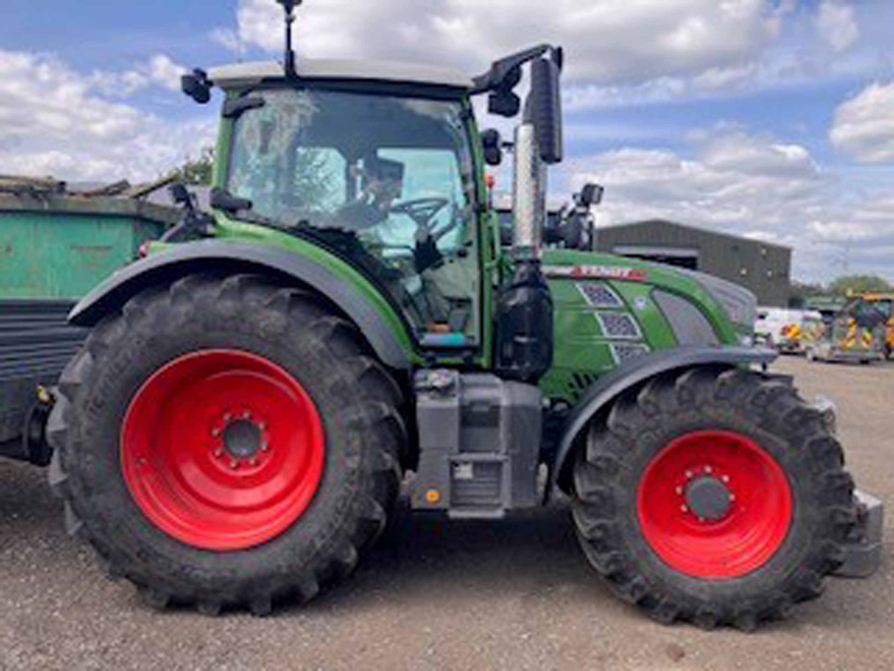 Fendt 516 Power + - 장궤형 트랙터 : 사진 3 Fendt 516 Power + - 장궤형 트랙터 : 사진 3