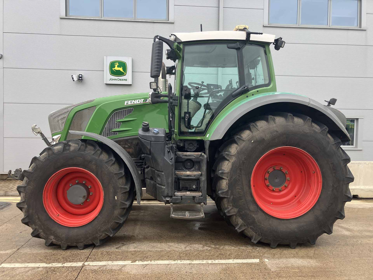 Fendt 828 Profi Plus - 장궤형 트랙터 : 사진 3 Fendt 828 Profi Plus - 장궤형 트랙터 : 사진 3
